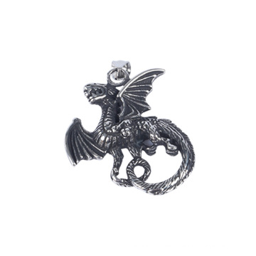 Fashion Retro Flying Dragon Joyería de acero inoxidable Titanium Collar de joyería de plata